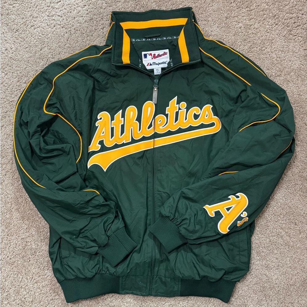 Majestic Oakland Athletics MLB dugout/track jacket
